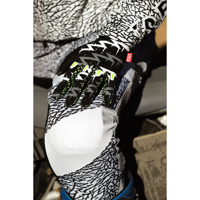 FIST HANDWEAR Strapped Taka Higashino Cali Roll Gloves