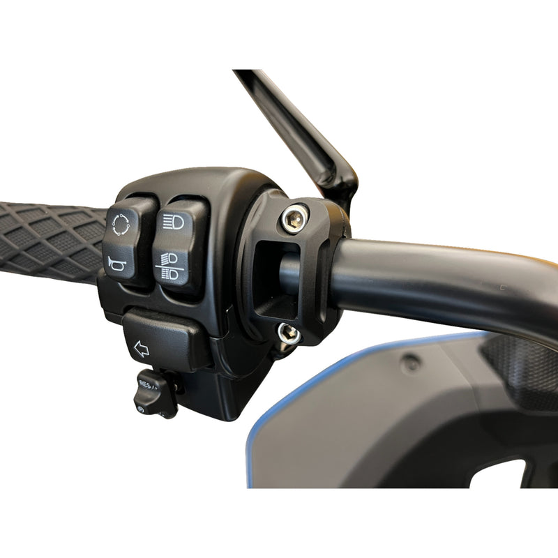 Kodlin Usa Clamp - K56242 For Harley Softail 2018-2024