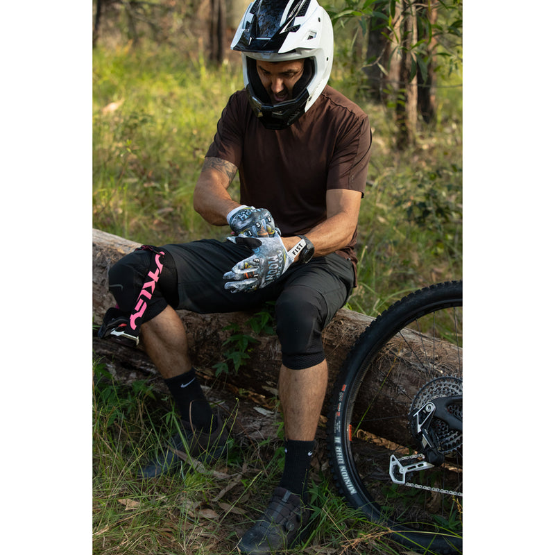 FIST HANDWEAR Breezer Corey Creed To The Moon Gloves