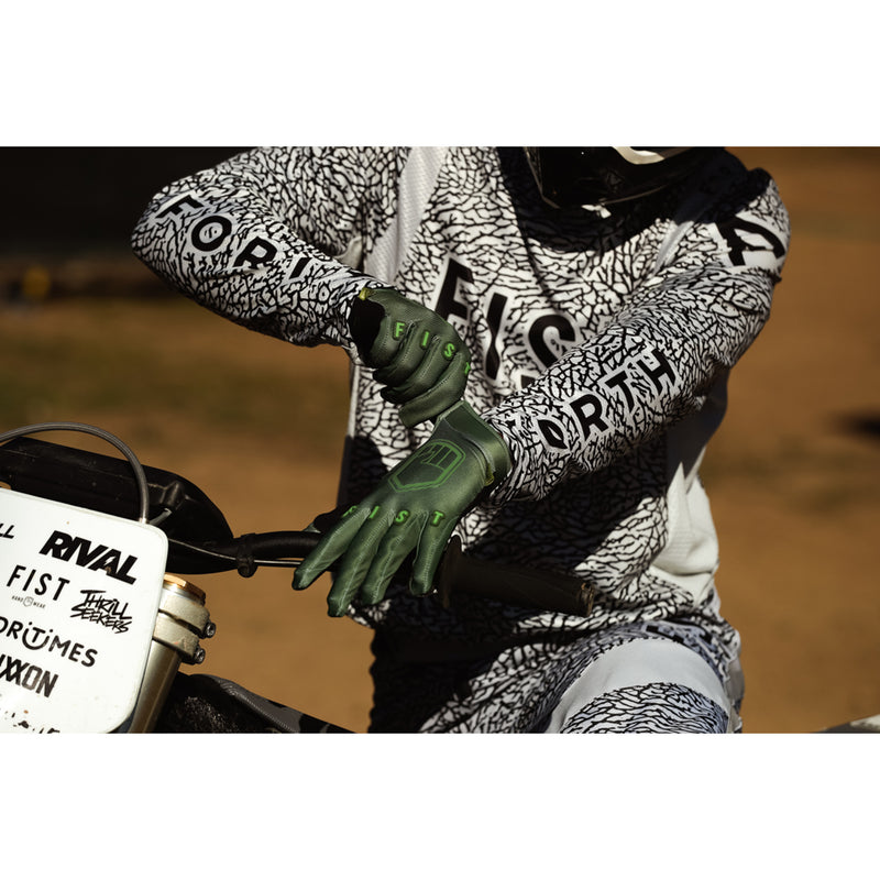 FIST HANDWEAR Strapped Earth Stocker Gloves Olive