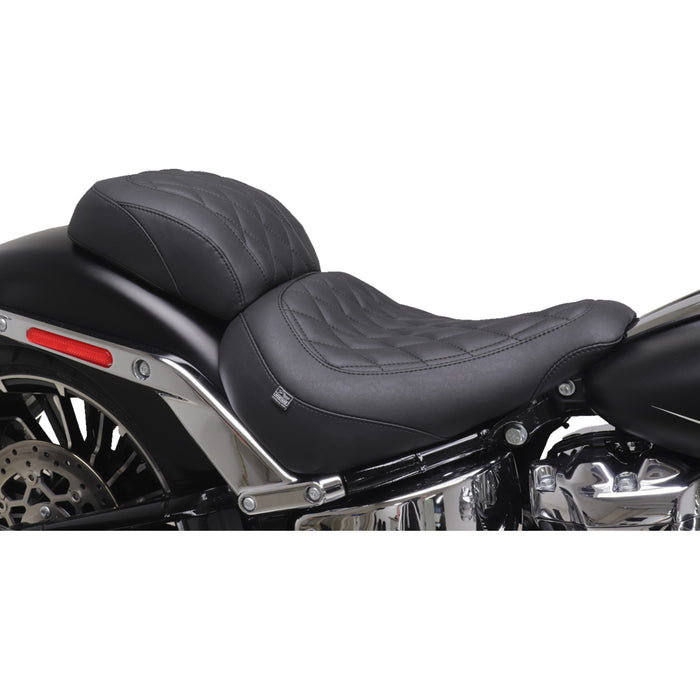 MUSTANG 0802-1664 85213 Wide Tripper™ Passenger Seat diamond - black stitch - fxbr '23-'25