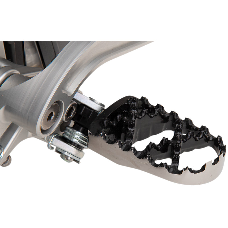 Moose Offroad Hybrid Footpegs - STYZ-5 For Yamaha Dirt Bikes 1998-2025 | Gas Gas Dirt Bikes 1999-2010