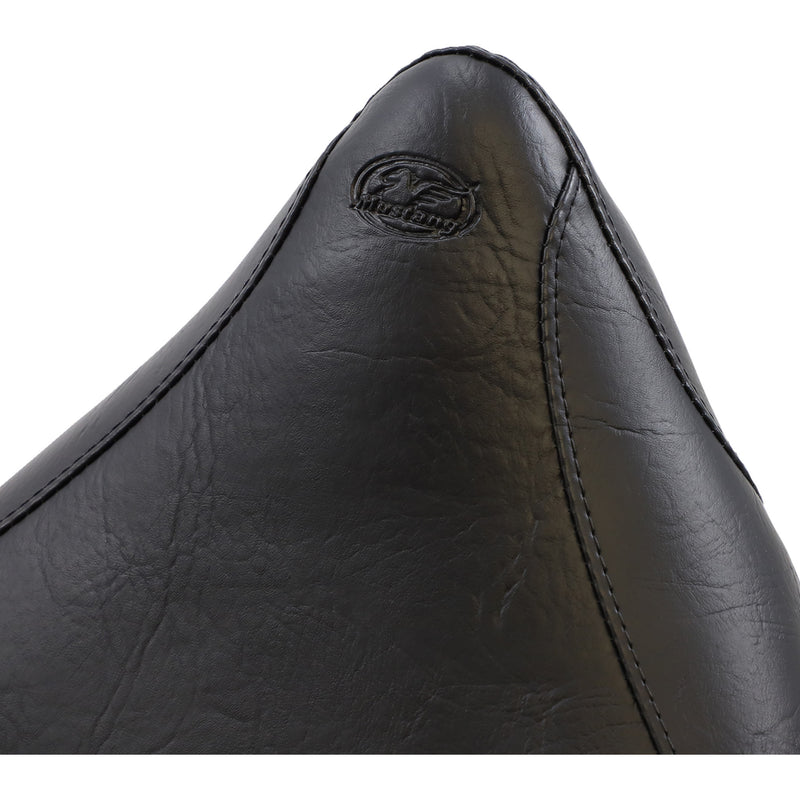 Mustang Touring Seat - 79381 Victory Kingpin / Vegas / Vegas 8-Ball 2003-2017