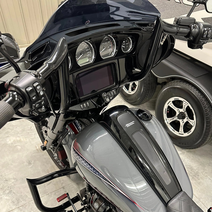VILLAIN Street Glide Handle Bars Black & Chrome