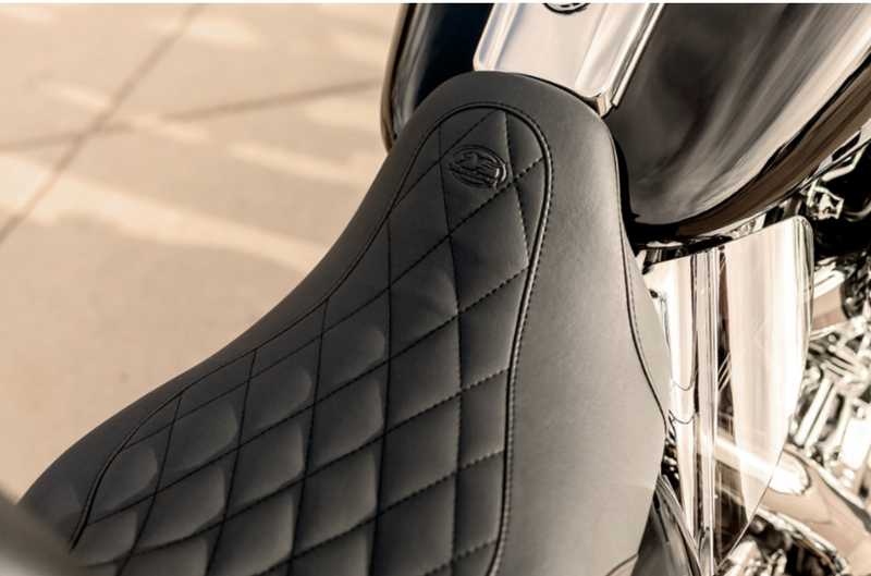 Mustang Tripper Seat - 79725 For Harley Touring 2008-2025
