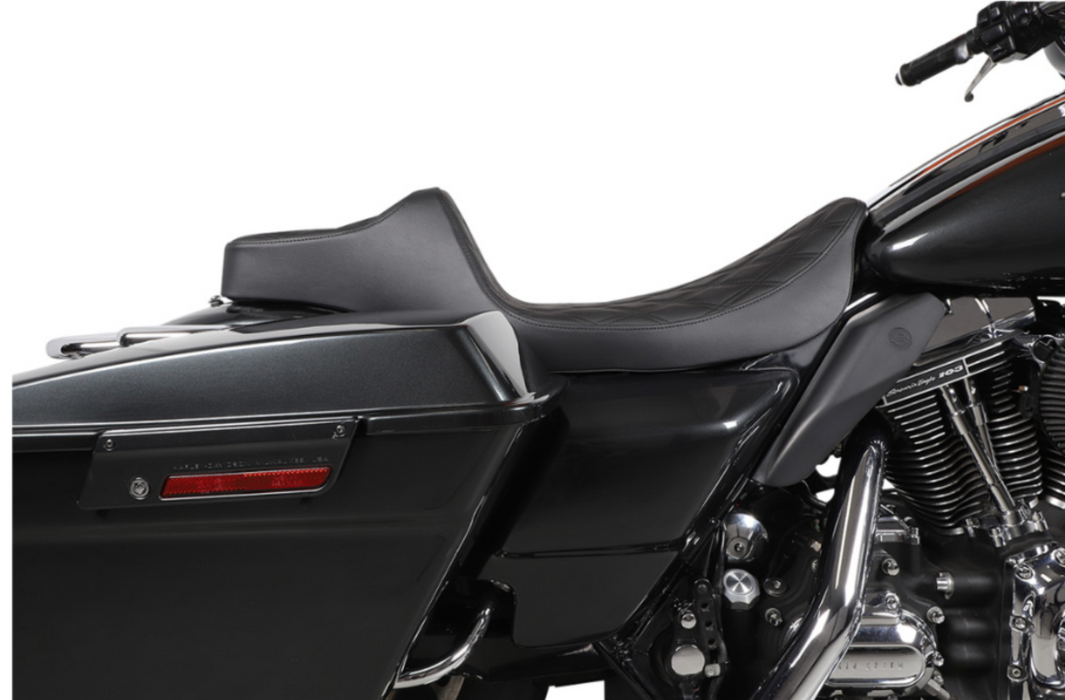 DRAG SPECIALTIES 0801-1369 Extended Reach Predator III Seat Extended Reach - Double Diamond - FL '99-'07