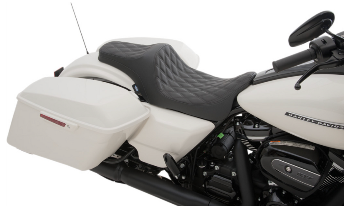 DRAG SPECIALTIES 0801-1114 Predator III Seat - Double Diamond - Black Stitched - FL '08+