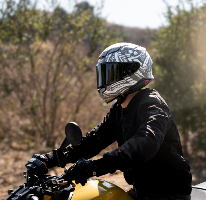 SHOEI RF-1400 Beaut