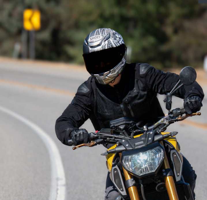 SHOEI RF-1400 Beaut