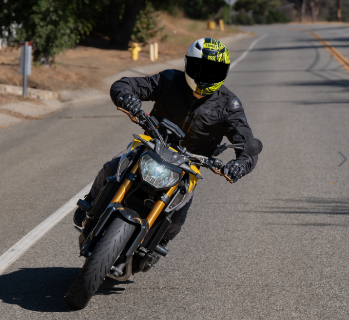 SHOEI RF-1400 Beaut