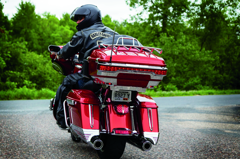 Kuryakyn 6910 Tri-line Accent For Rear Tour-pak Light Chrome - User 1