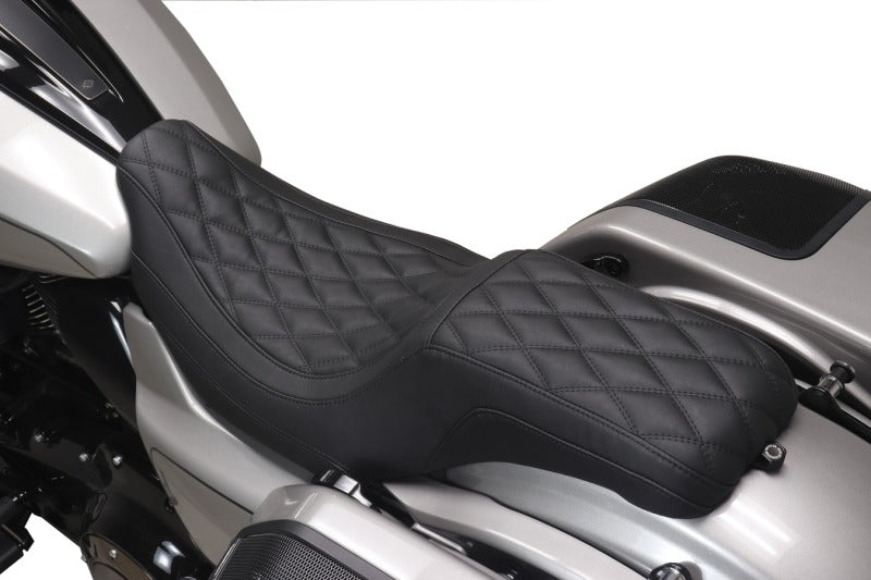 Mustang Motorcycle 88514 Mustang 23-25 HD Dble Diamond Low Squareback CVO Road Glide (st), Rd Glide And Str Glide Black - User 1