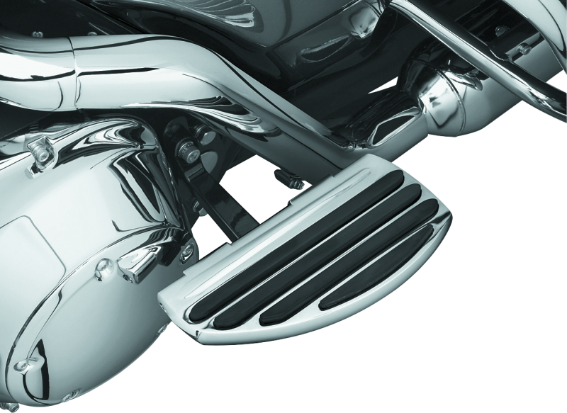 Kuryakyn 7906 ISO Passenger Floorboards Chrome - User 1