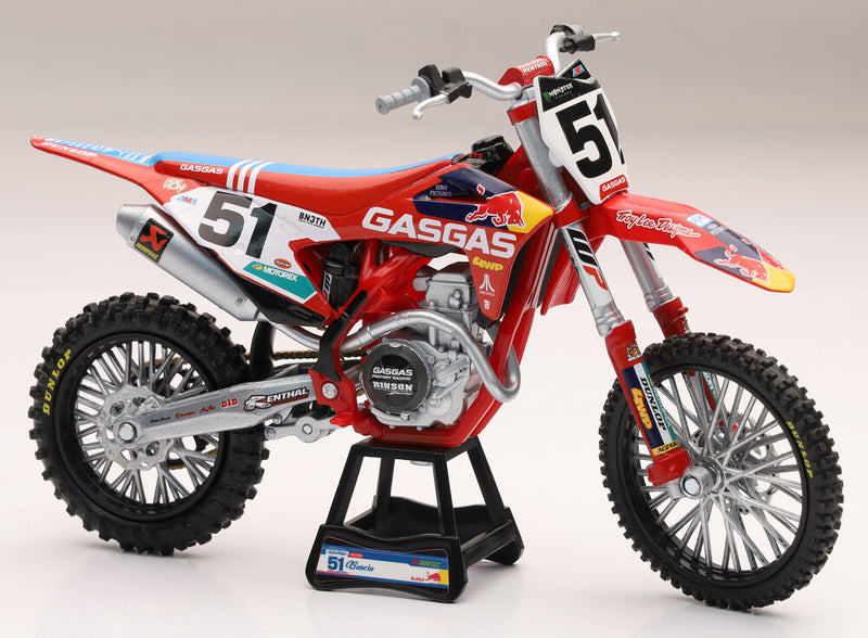 New Ray Toys 959-0167 58303 SCALE 1:12 TLD RED BULL GAS GAS MC450 BARCIA #51