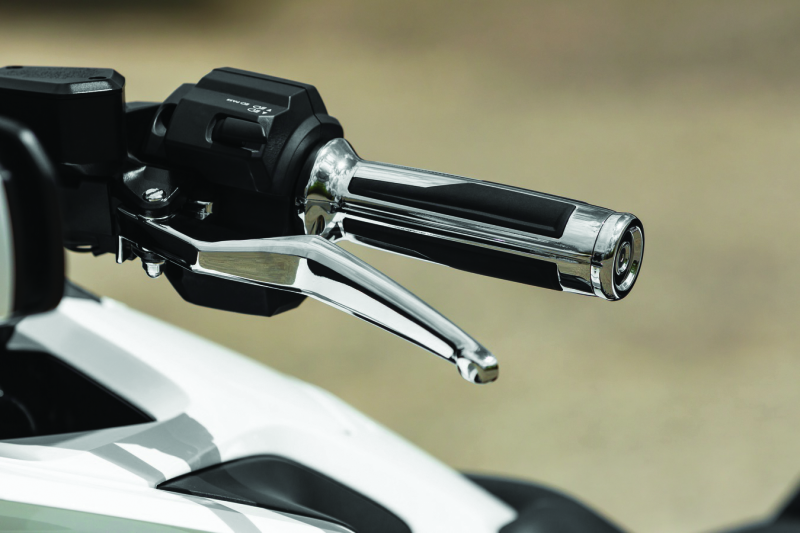 Kuryakyn 6776 Omni Lever Setchrome - User 1