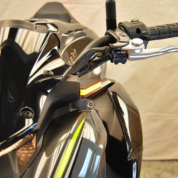 New Rage Cycles Front LED Turn Signals With Load EQ - Z900-FB-20-L Kawasaki 900 2017-2022