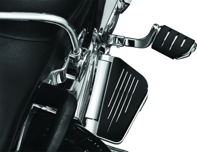 Kuryakyn 7016 Passenger Cruise Pegs 01-17 Honda GL1800 Chrome - User 1