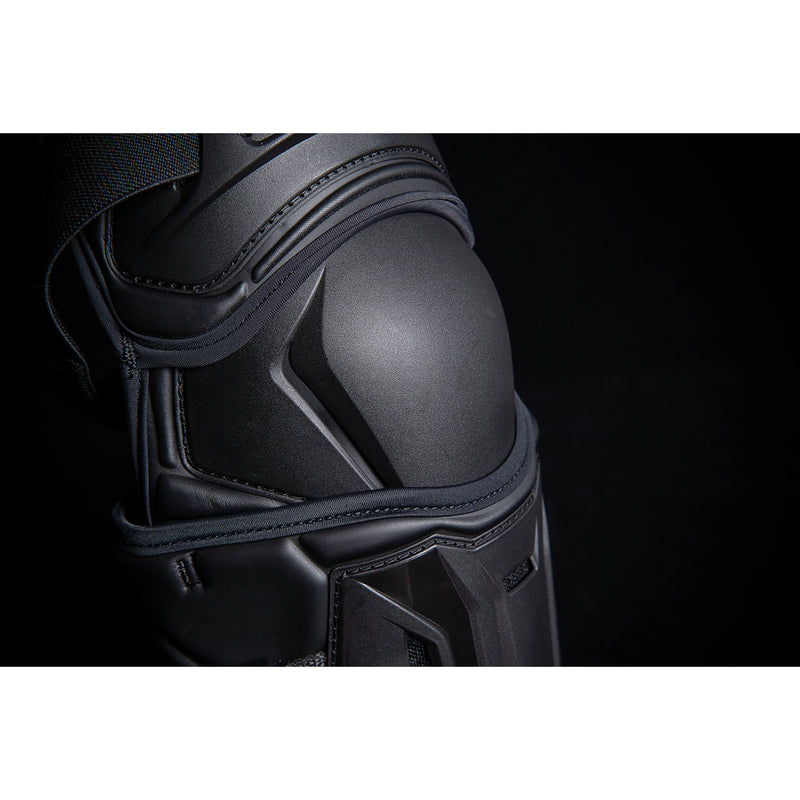 ICON Field Armor 3™ Knees Black