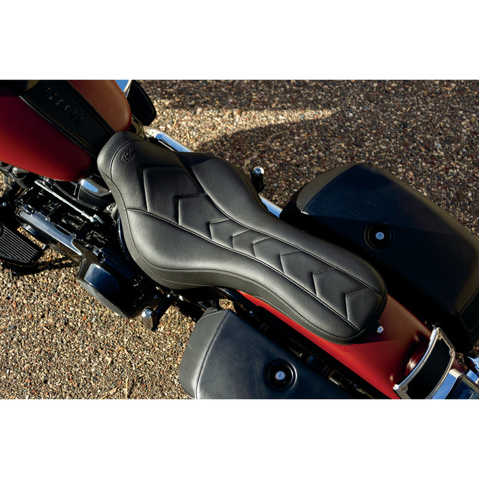 MUSTANG 0802-1082 75884 Day Tripper 2-Up Seat - FLHC/FLDE '18-'21