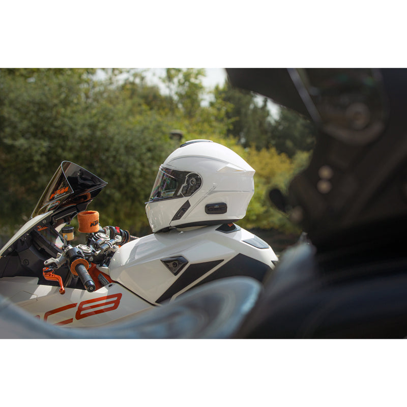 SENA Outrush R Helmet