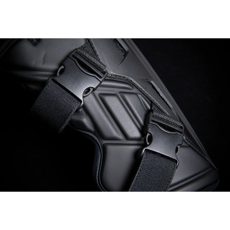 ICON Field Armor 3™ Knees Black