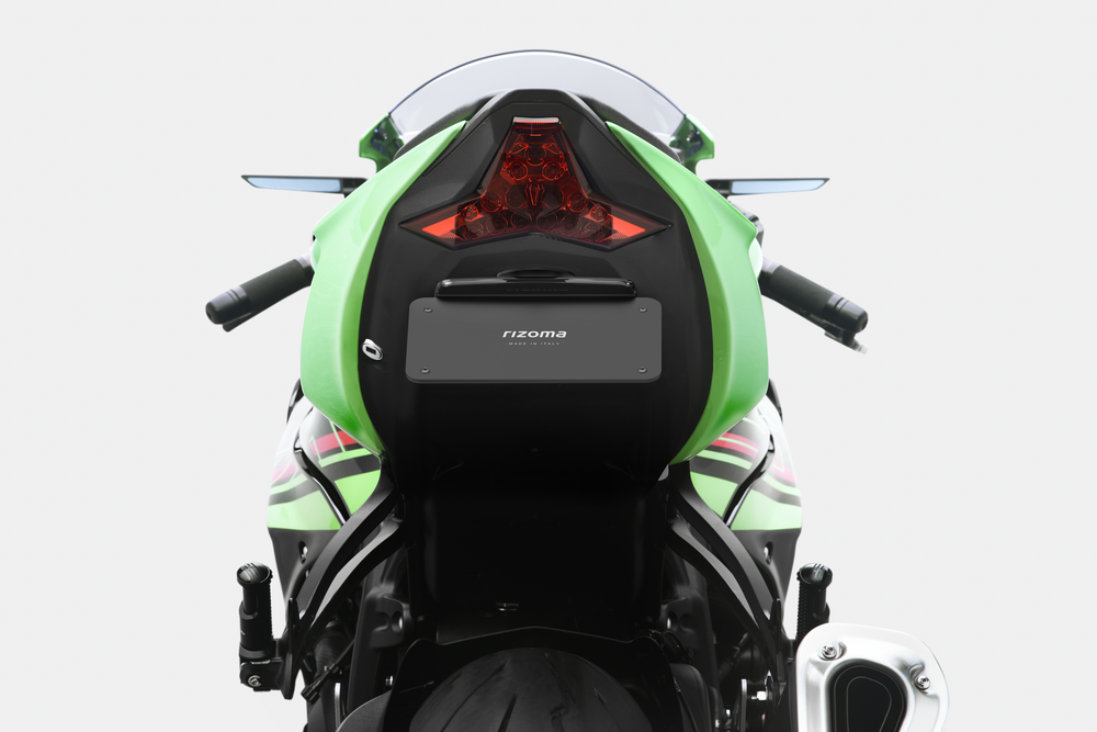 Rizoma 58-PTU052B PTU052B FLAT-OUT FENDER ELIMINATOR KAW