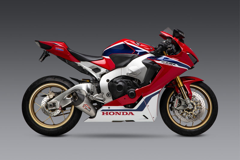 Yoshimura Exhaust Street AT2 Slip-ON SS-SS-CF - 12202BP521 Honda CBR1000RR 2021-2025