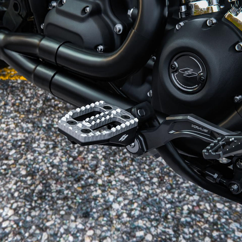 EXO Pegs - M8 Softail — photo 6