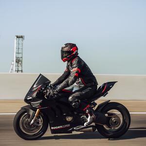 Shoei RF-1400 Capriccio