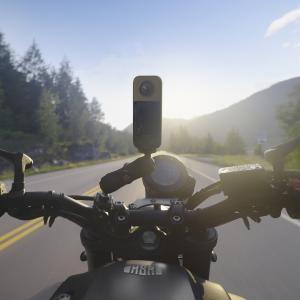 Insta360 X3 Motorcycle Bundle 5001-1302-00 CINSAAQX - One Size