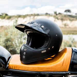 HJC V60