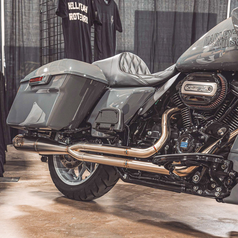 2017-2026 M8 BAGGER - FULL LENGTH TURNPIKE
